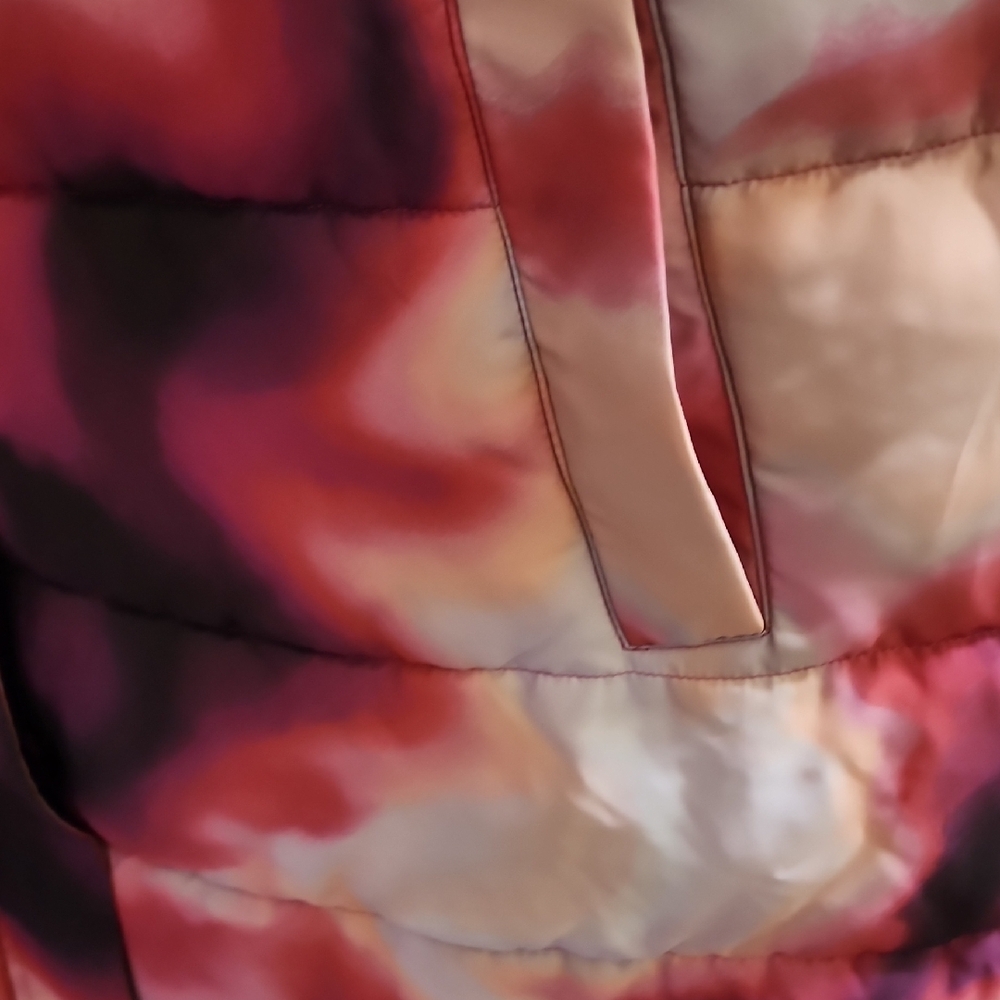 Parker Pink and Purple Puffer Jacket with Quilted Design - Picture 3 of 7